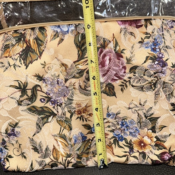 Travel case cosmetic bags hangers NWOT - Picture 9 of 12